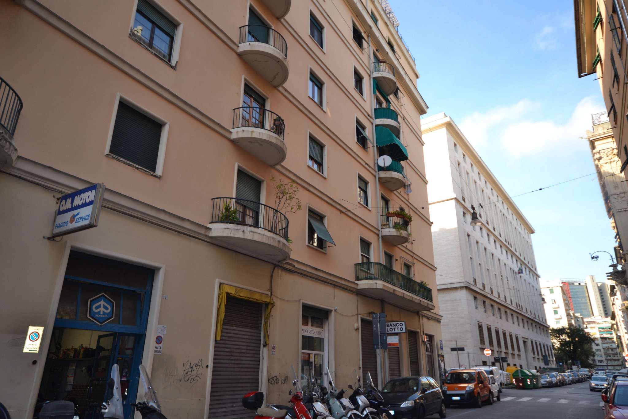 Negozio - Loc.Com. GENOVA vendita  FOCE Finocchiaro Aprile Affiliato Fondocasa Genova Centro Storico - Studio Centro Storico Uno