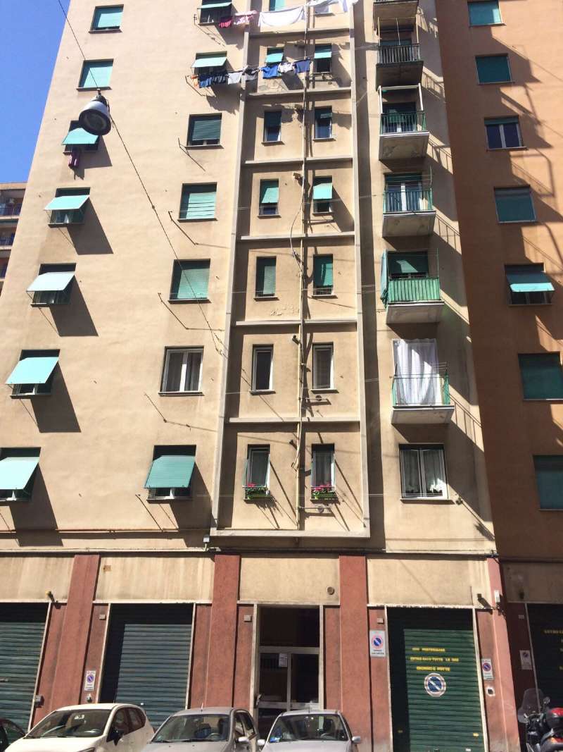 Appartamento GENOVA vendita  SAMPIERDARENA Martinetti Affiliato Fondocasa Genova Centro Storico - Studio Centro Storico Uno