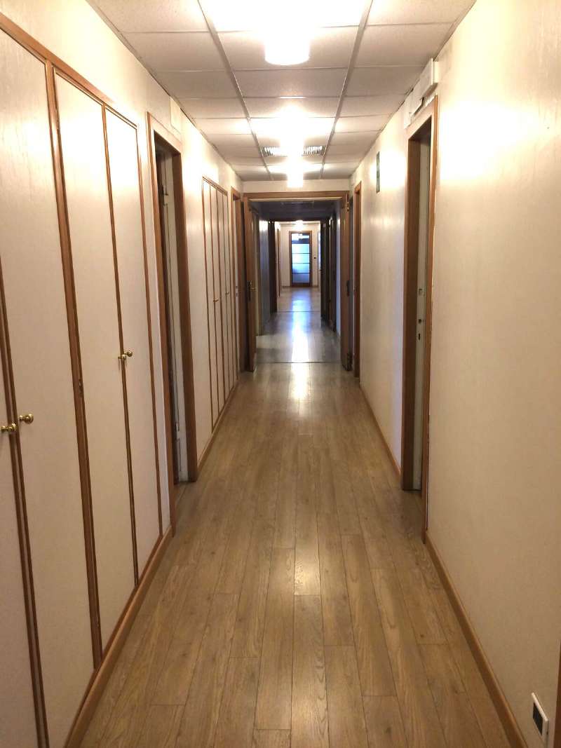 Ufficio - Loc.Com. GENOVA affitto   Gabriele D' annunzio Affiliato Fondocasa Genova Centro Storico - Studio Centro Storico Uno