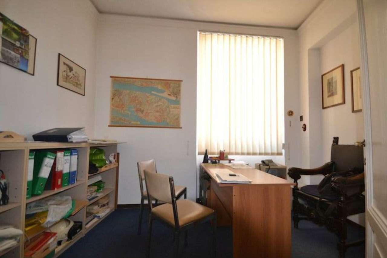  genova affitto quart:  affiliato-fondocasa-genova-centro-storico-studio-centro-storico-uno
