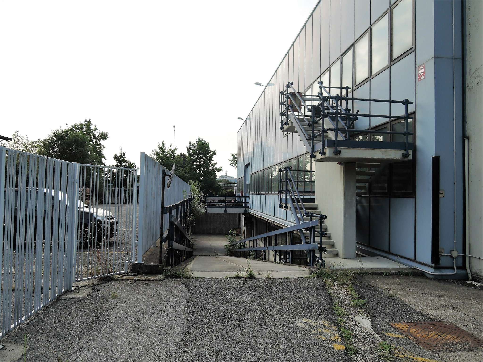 Capannoni (Tutti) TORINO vendita  MIRAFIORI NORD Del Drosso Regia Patrimoni Immobiliari srl