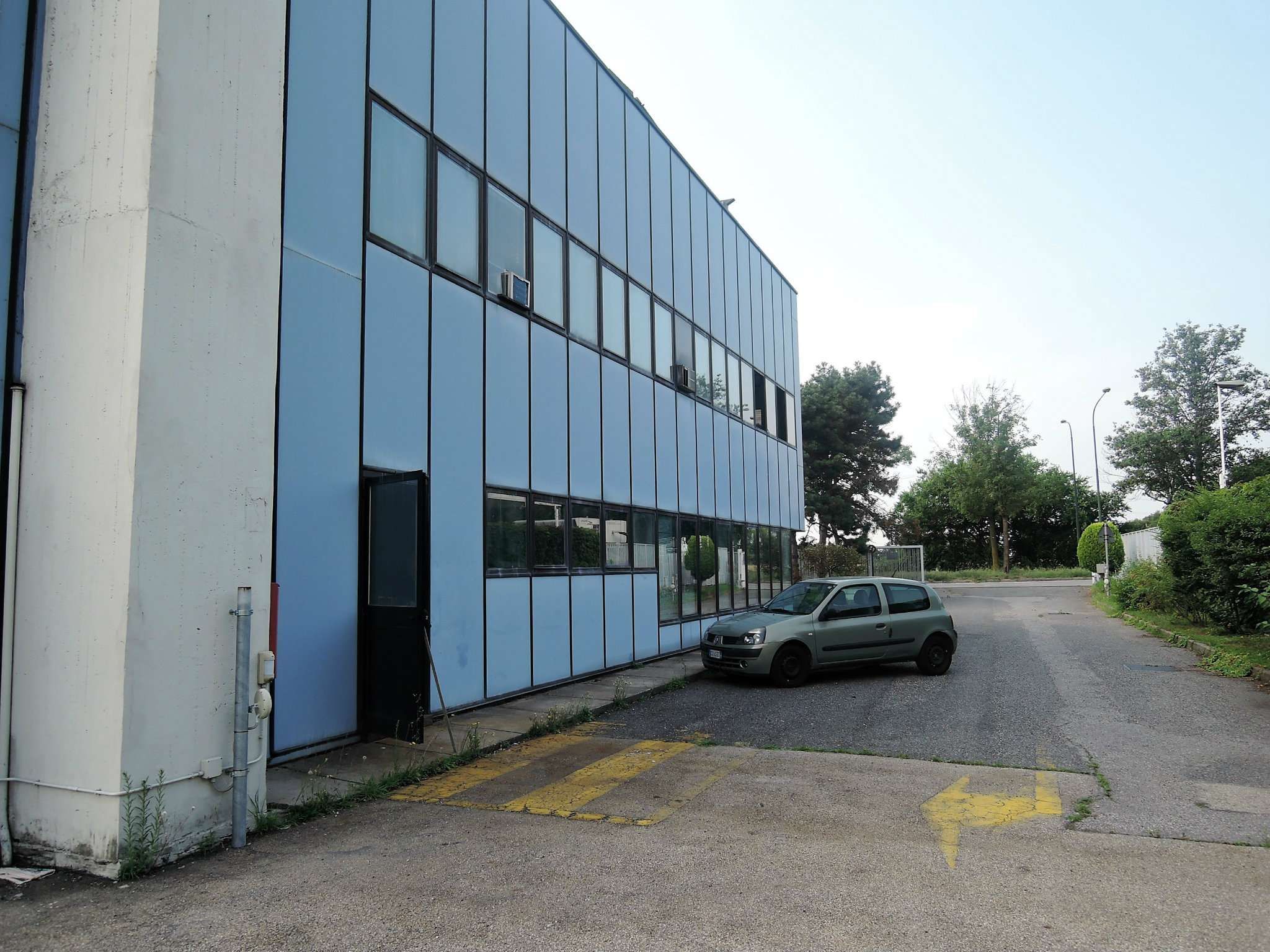 Capannoni (Tutti) TORINO vendita  MIRAFIORI NORD Del Drosso Regia Patrimoni Immobiliari srl