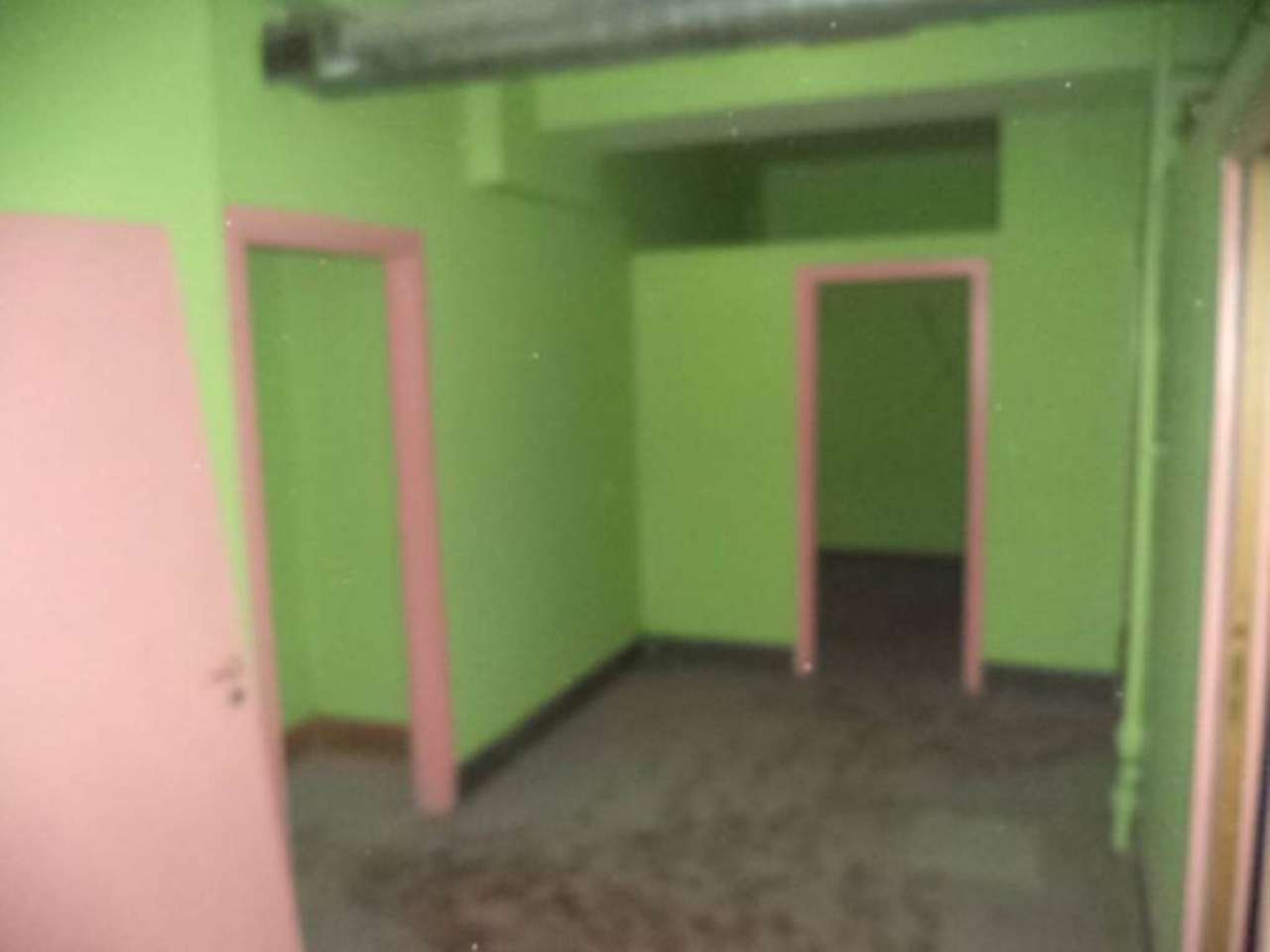 Negozio - Loc.Com. ROMA affitto  PIGNETO GIUSEPPE DELLA VEDOVA OFFICINE IMMOBILIARI