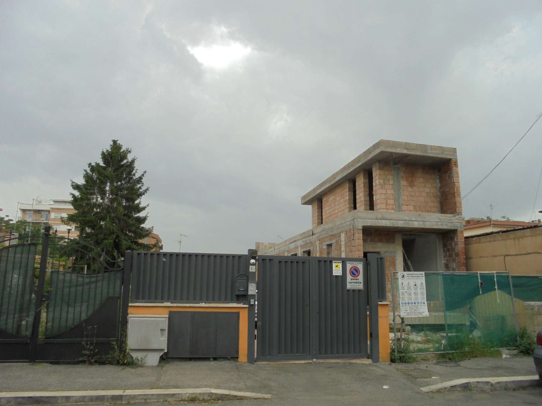 Villa Unifamiliare - Indipendente ROMA vendita  PIGNETO DEI SAVORGNAN OFFICINE IMMOBILIARI