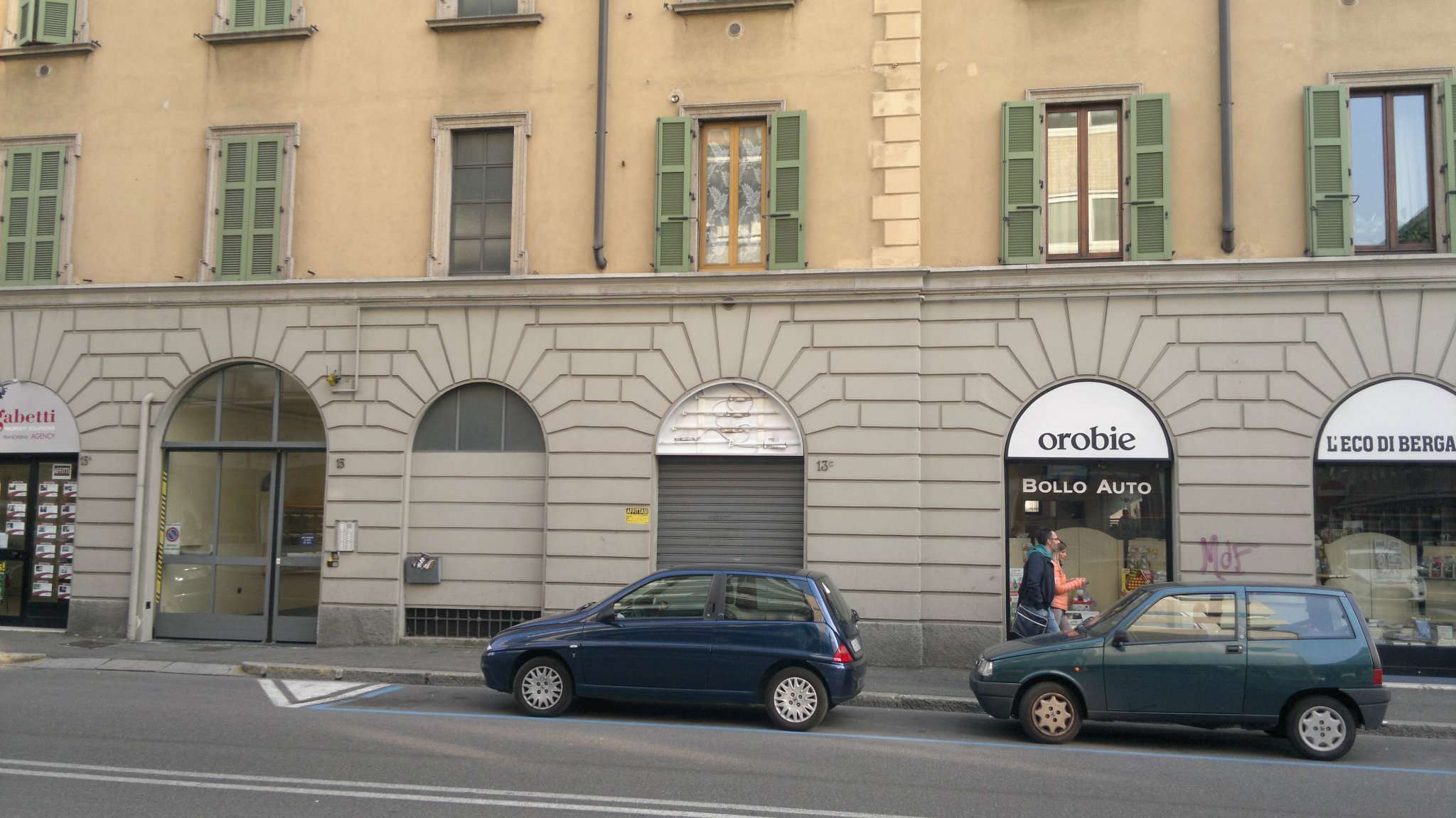 Negozio - Loc.Com. BERGAMO affitto   Angelo Maj Zerotrentacinque Casa