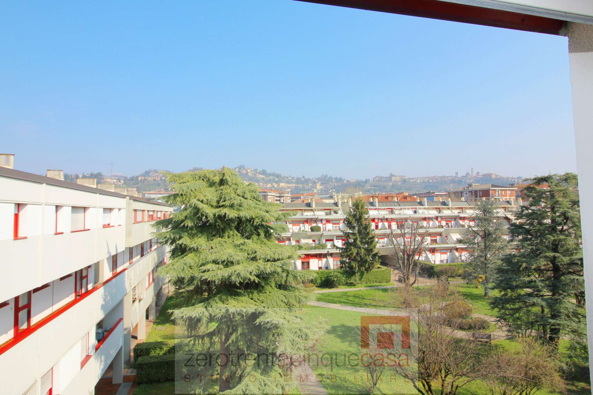  bergamo vendita quart:  zerotrentacinque casa