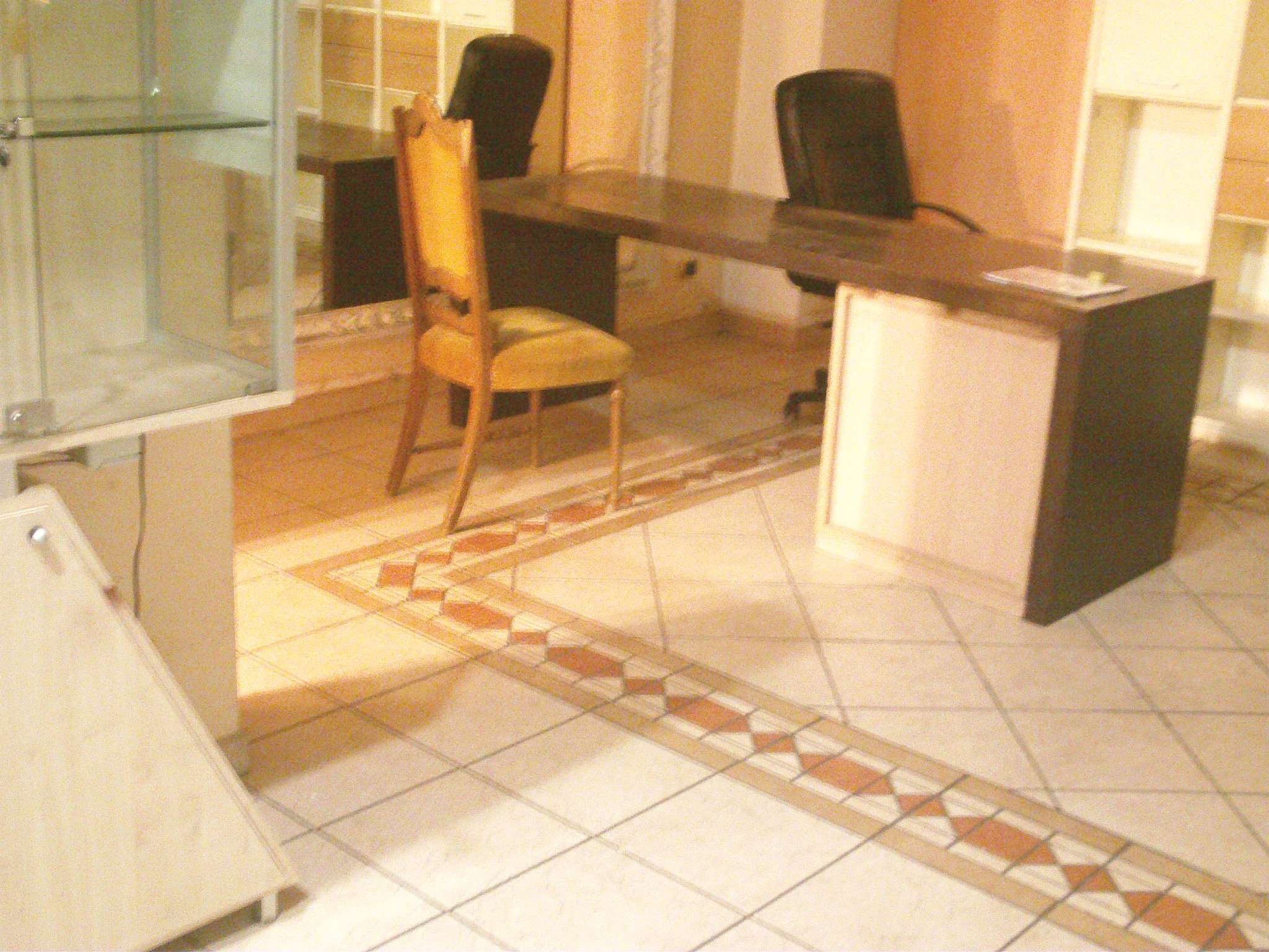 Negozio - Loc.Com. TORINO vendita  CENISIA pragelato STE.MAR. AGENZIA IMMOBILIARE