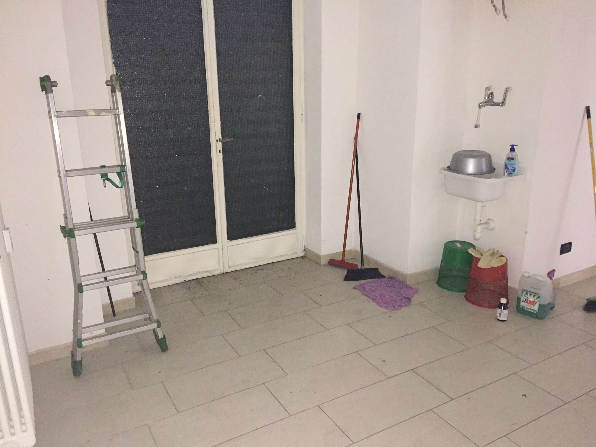 Negozio - Loc.Com. TORINO vendita  MIRAFIORI NORD buriasco STE.MAR. AGENZIA IMMOBILIARE