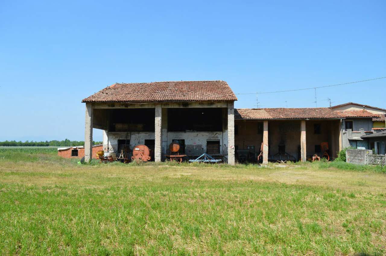 Rustico - Cascina MONTIRONE vendita   pedrona Agenzia Salvi Immobiliare