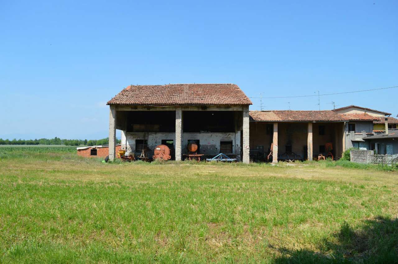 Rustico - Cascina MONTIRONE vendita   pedrona Agenzia Salvi Immobiliare