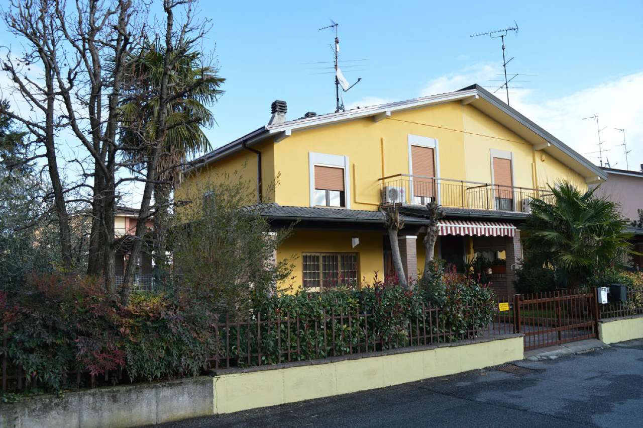 Villa Bifamiliare MONTIRONE vendita   scuole Agenzia Salvi Immobiliare