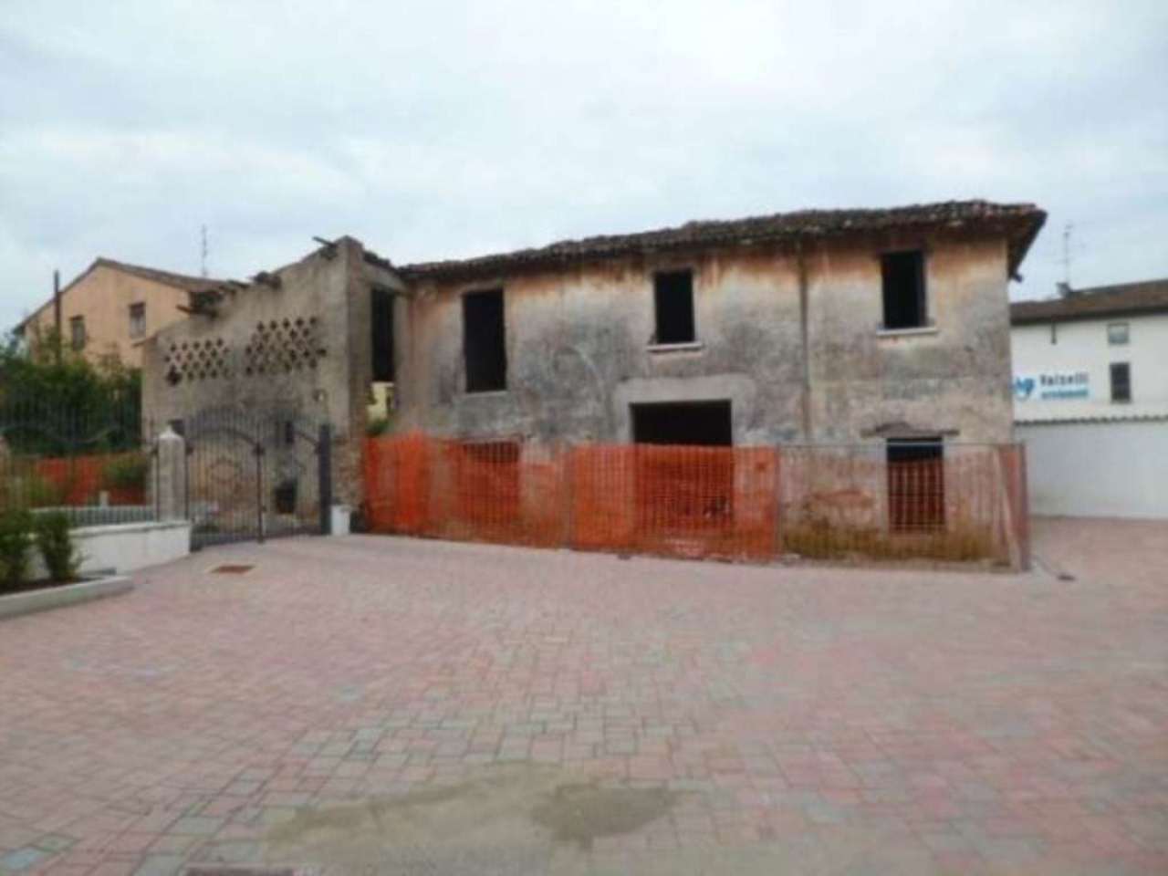 Rustico - Cascina BORGOSATOLLO vendita   IV Novembre Agenzia Salvi Immobiliare