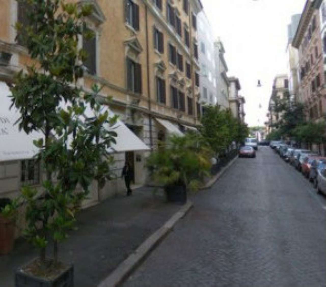 Negozio - Loc.Com. ROMA affitto  FLAMINIO  Via salaria Studio Russo Srl