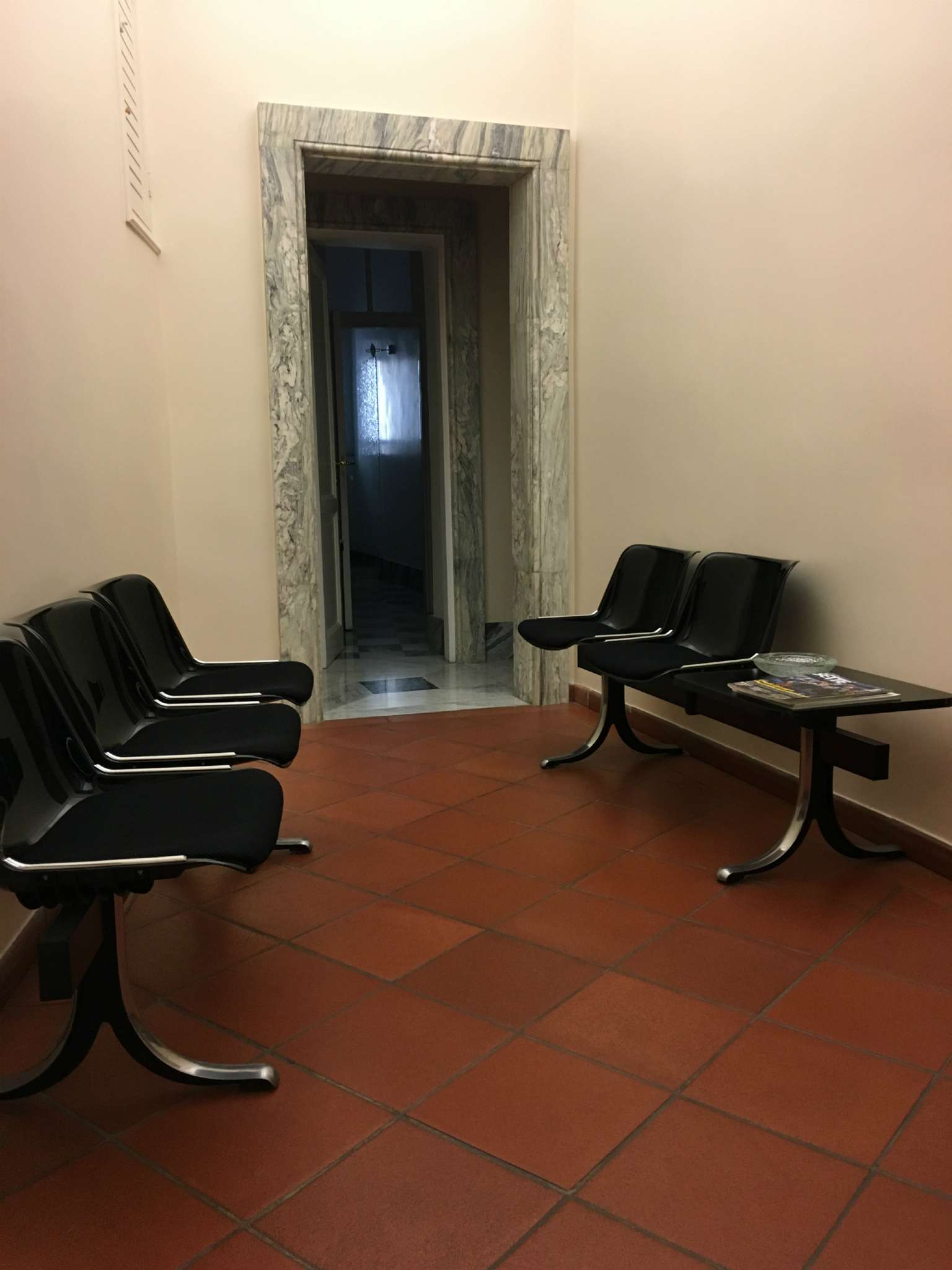Ufficio - Loc.Com. ROMA vendita  PRATI Piazza Cavour Studio Russo Srl