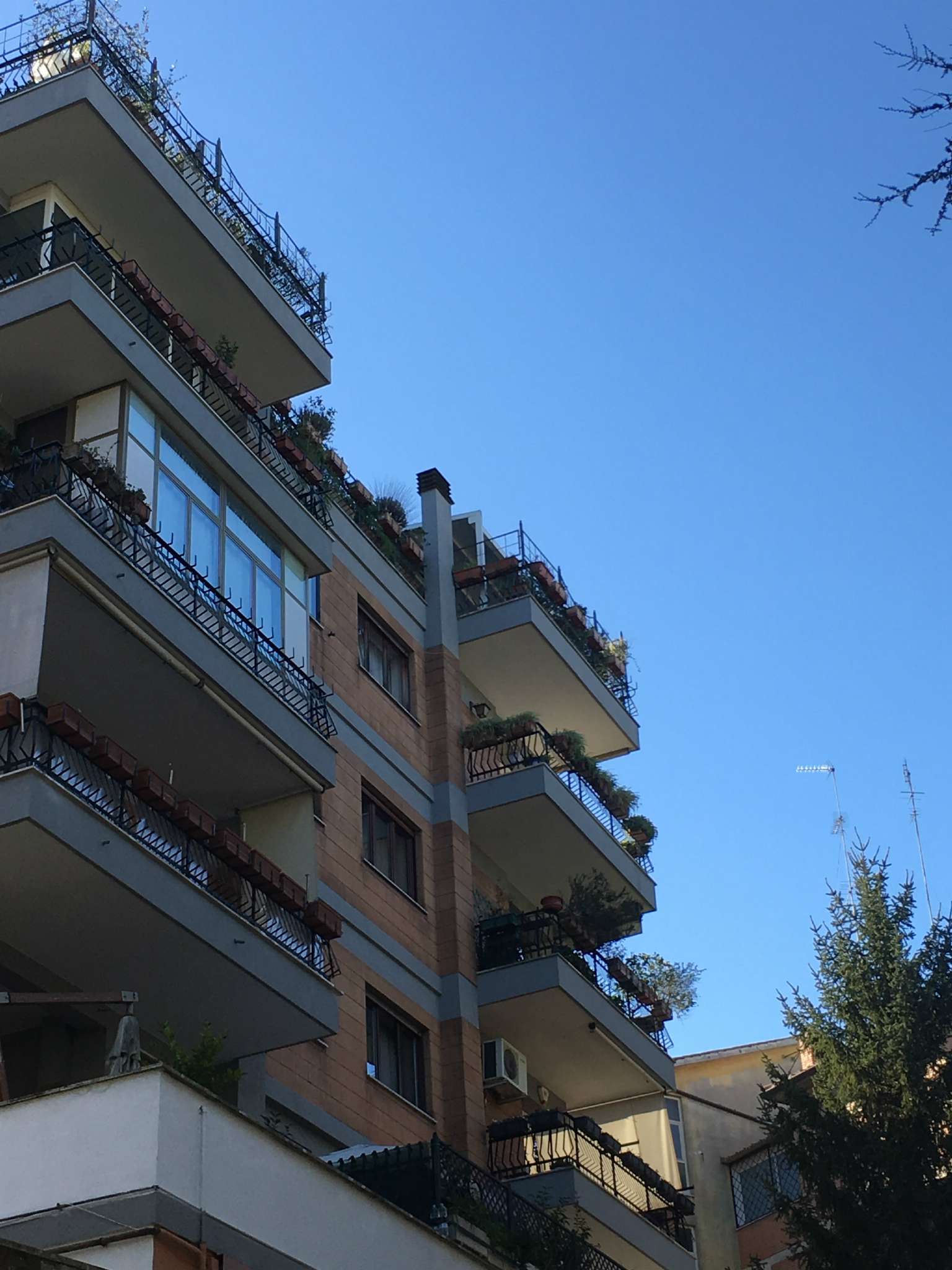 Appartamento ROMA vendita  FLEMING Via Valdagno Studio Russo Srl