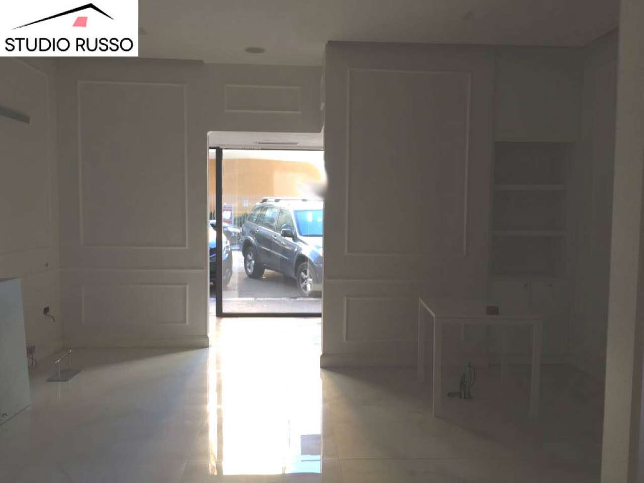 Negozio - Loc.Com. ROMA affitto  FLEMING piazza Monteleone da spoleto Studio Russo Srl
