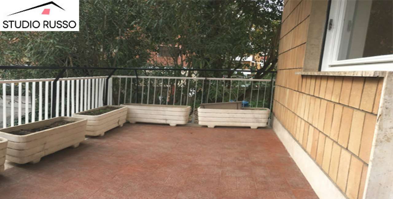 Appartamento ROMA affitto  FLEMING Via Bevagna Studio Russo Srl
