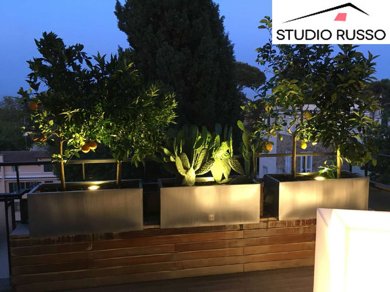 Appartamento ROMA vendita  FLEMING Via della Mendola Studio Russo Srl