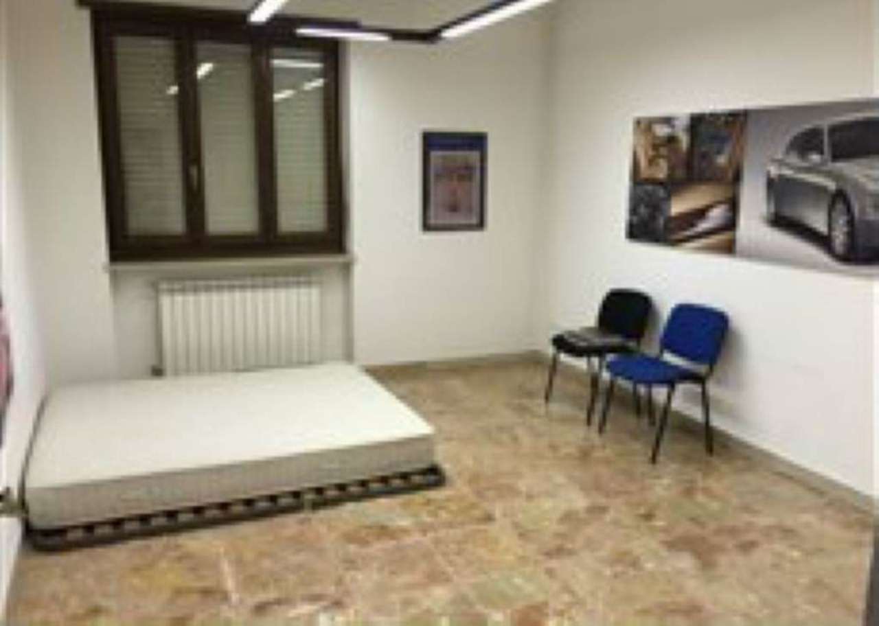 Capannoni (Tutti) TORINO affitto  MADONNA DI CAMPAGNA Massari Gabetti Torino Pronda