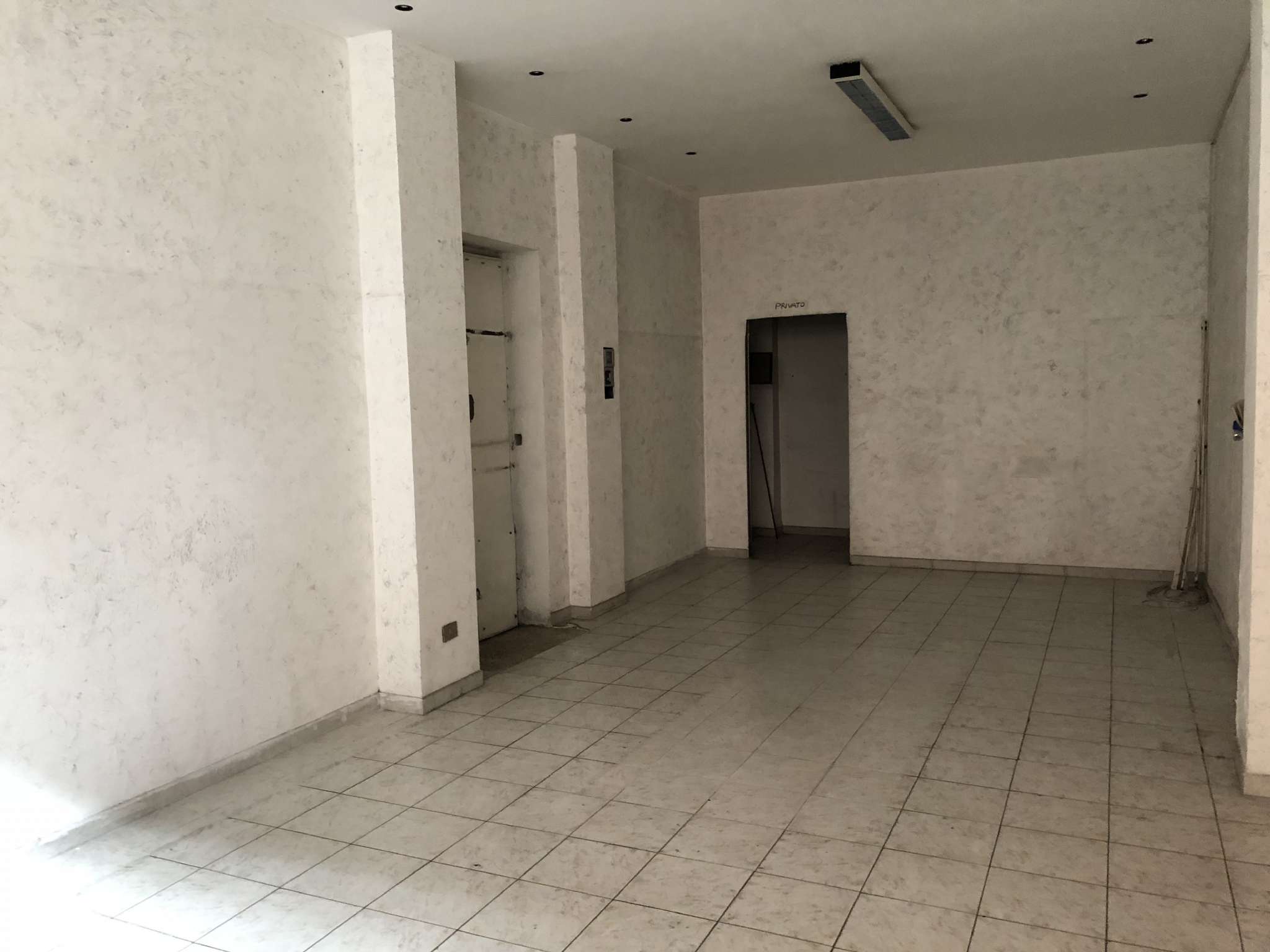 Negozio - Loc.Com. TORINO vendita  PARELLA domodossola Gabetti Torino Pronda