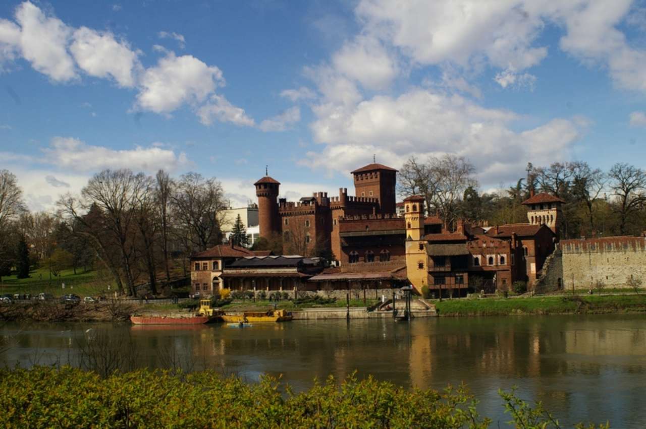  torino affitto quart: parco del valentino casa veloce