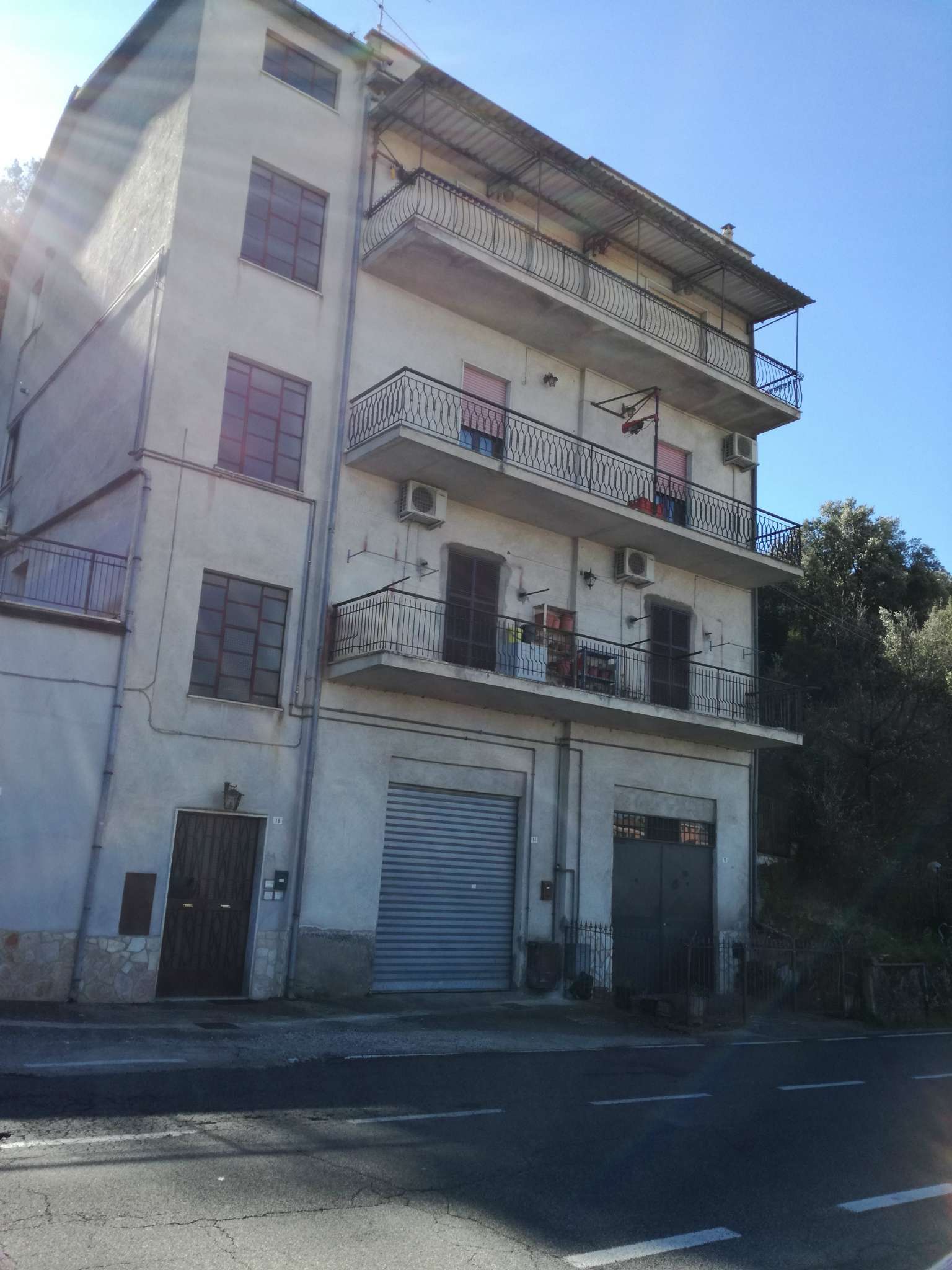 Appartamento MORICONE vendita   via monte flavio SALVI IMMOBILIARE