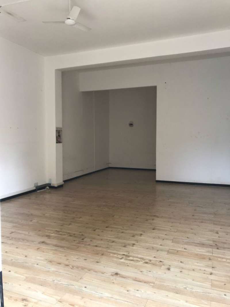 Negozio - Loc.Com. ROMA affitto  NUOVO SALARIO via laterina SALVI IMMOBILIARE