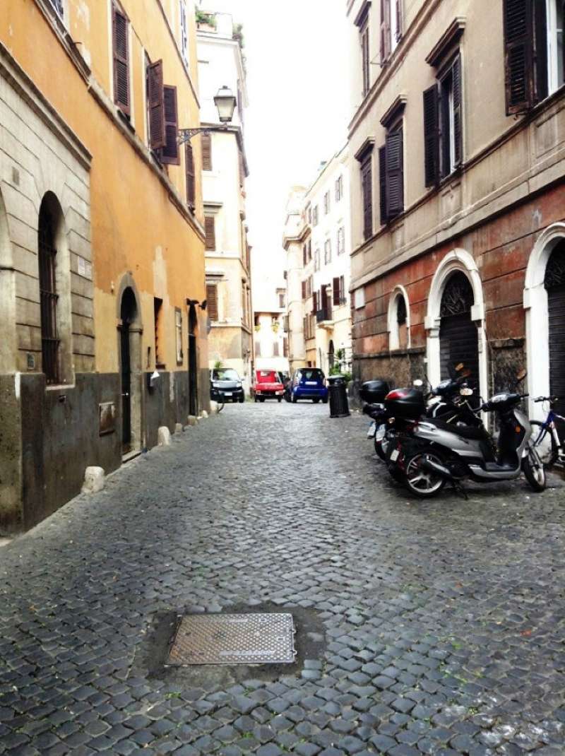 Negozio - Loc.Com. ROMA vendita  Centro storico della luce Mr case