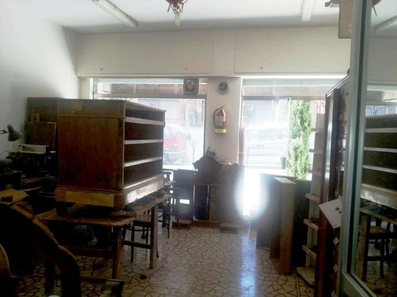 Negozio - Loc.Com. ROMA vendita  Cassia flaminia gallese Mr case