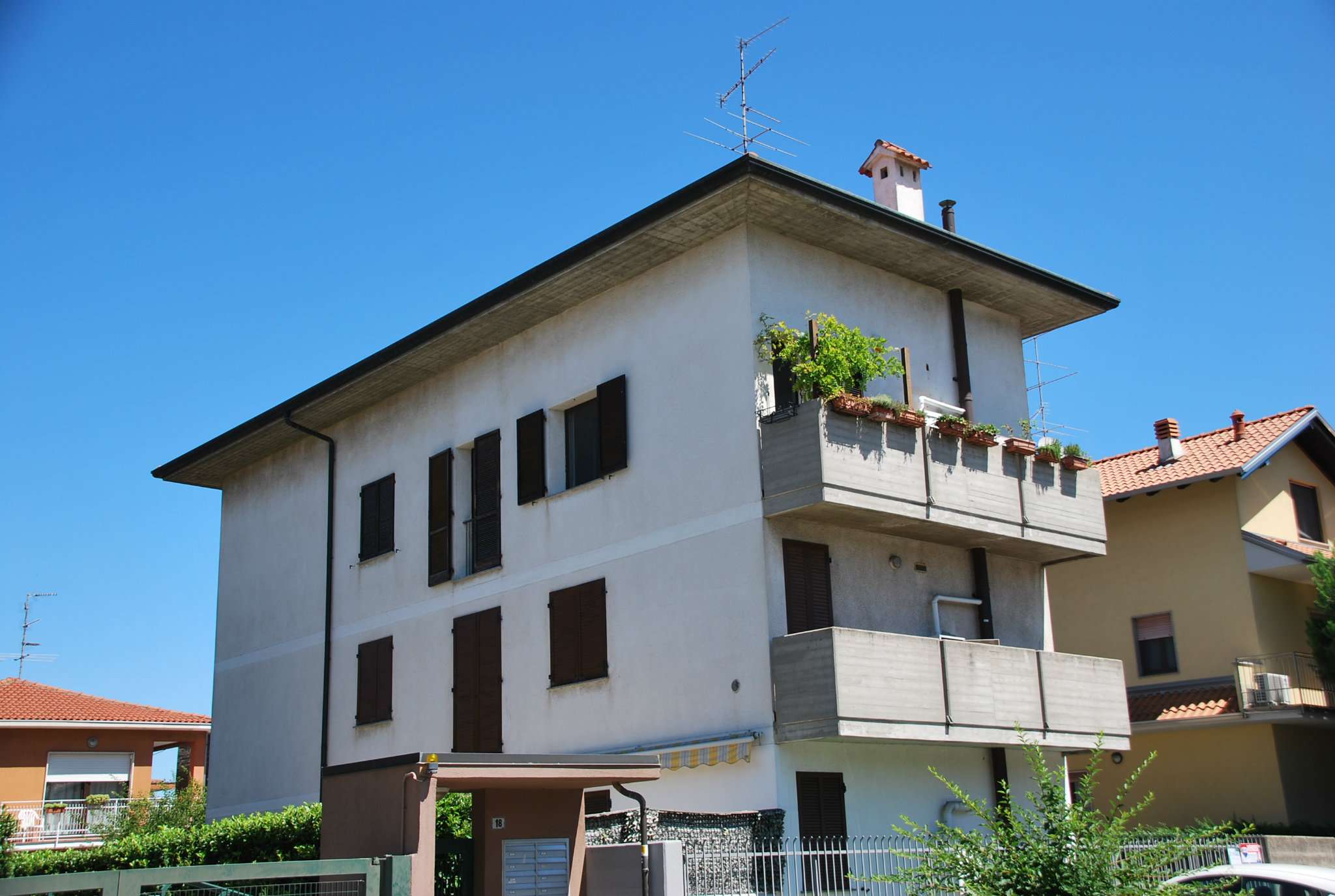 Appartamento BUSTO ARSIZIO vendita   DEL CHISSO AESSE STUDIO IMMOBILIARE