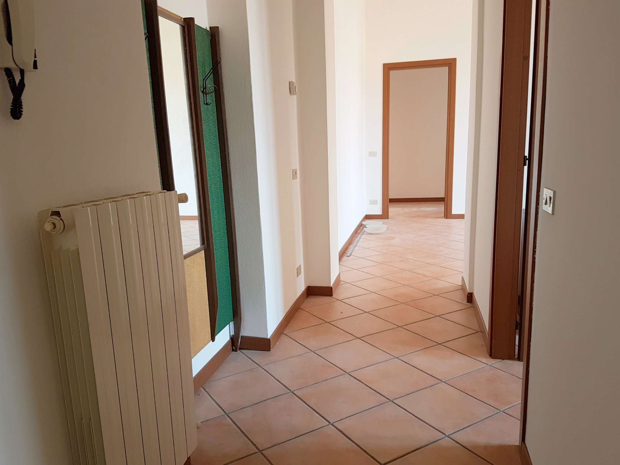  tradate affitto quart:  studio d'affari immobiliari peroni mario