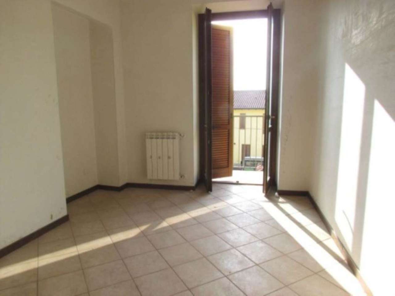 Appartamento LONATE CEPPINO vendita    Studio d'affari Immobiliari Peroni Mario