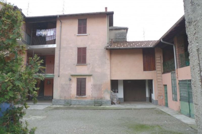 Villa Unifamiliare - Indipendente LONATE CEPPINO vendita    Studio d'affari Immobiliari Peroni Mario