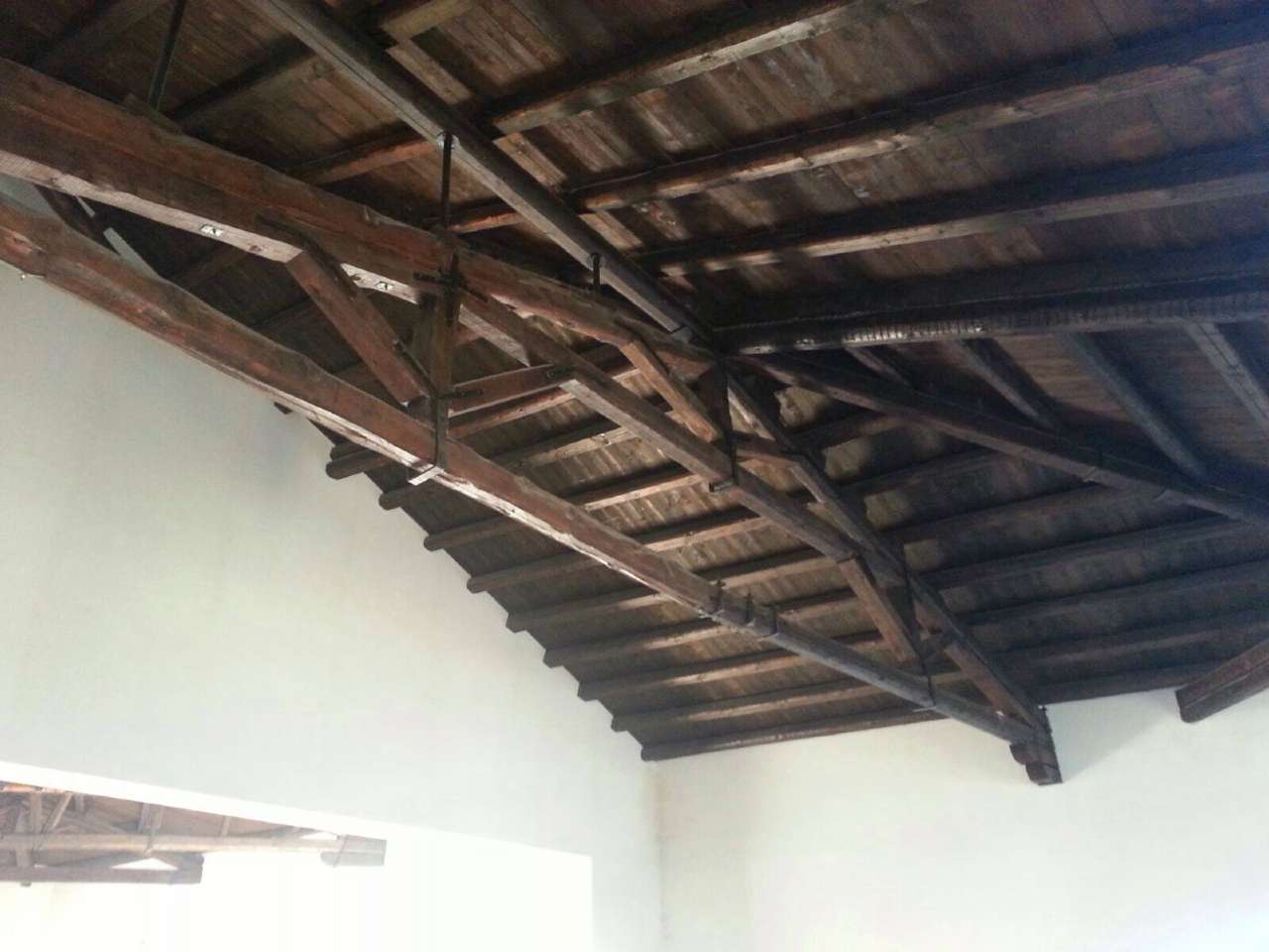 Negozio - Loc.Com. SIRACUSA affitto    Amore Immobiliare