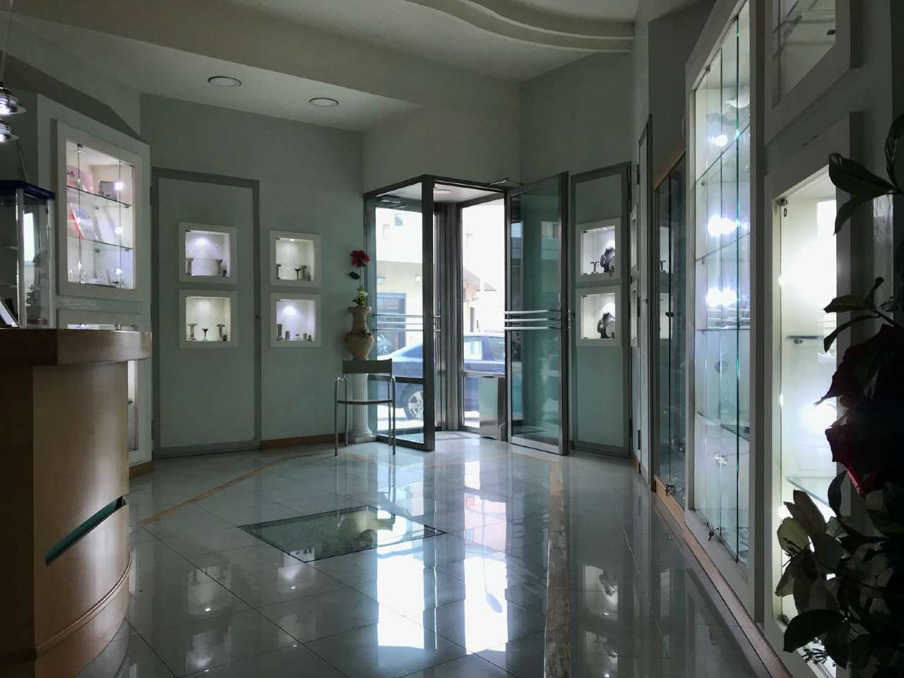 Negozio - Loc.Com. SIRACUSA vendita   Lentini Amore Immobiliare
