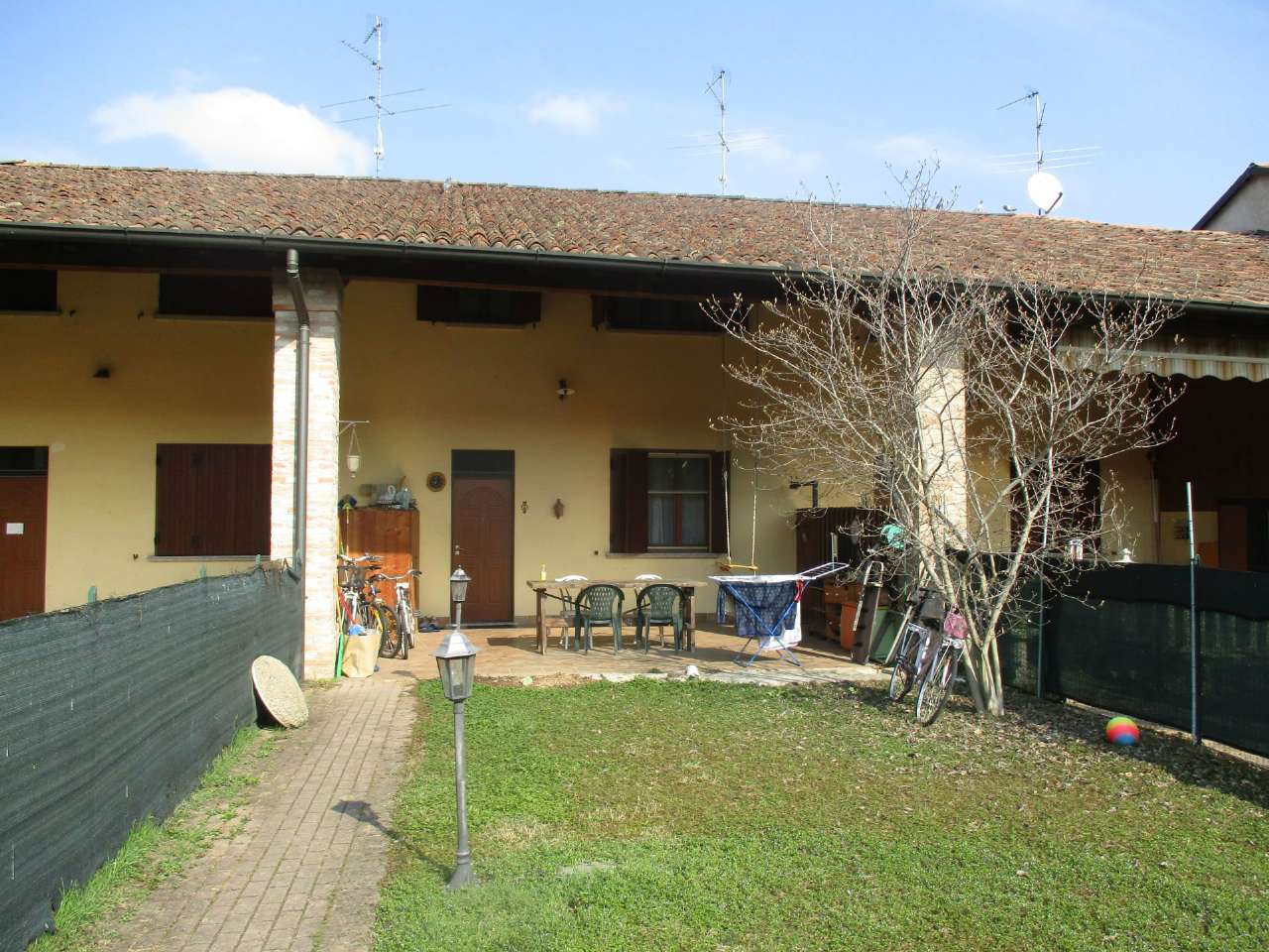 Villa CASTEL GABBIANO vendita   roma MAR S.A.S.