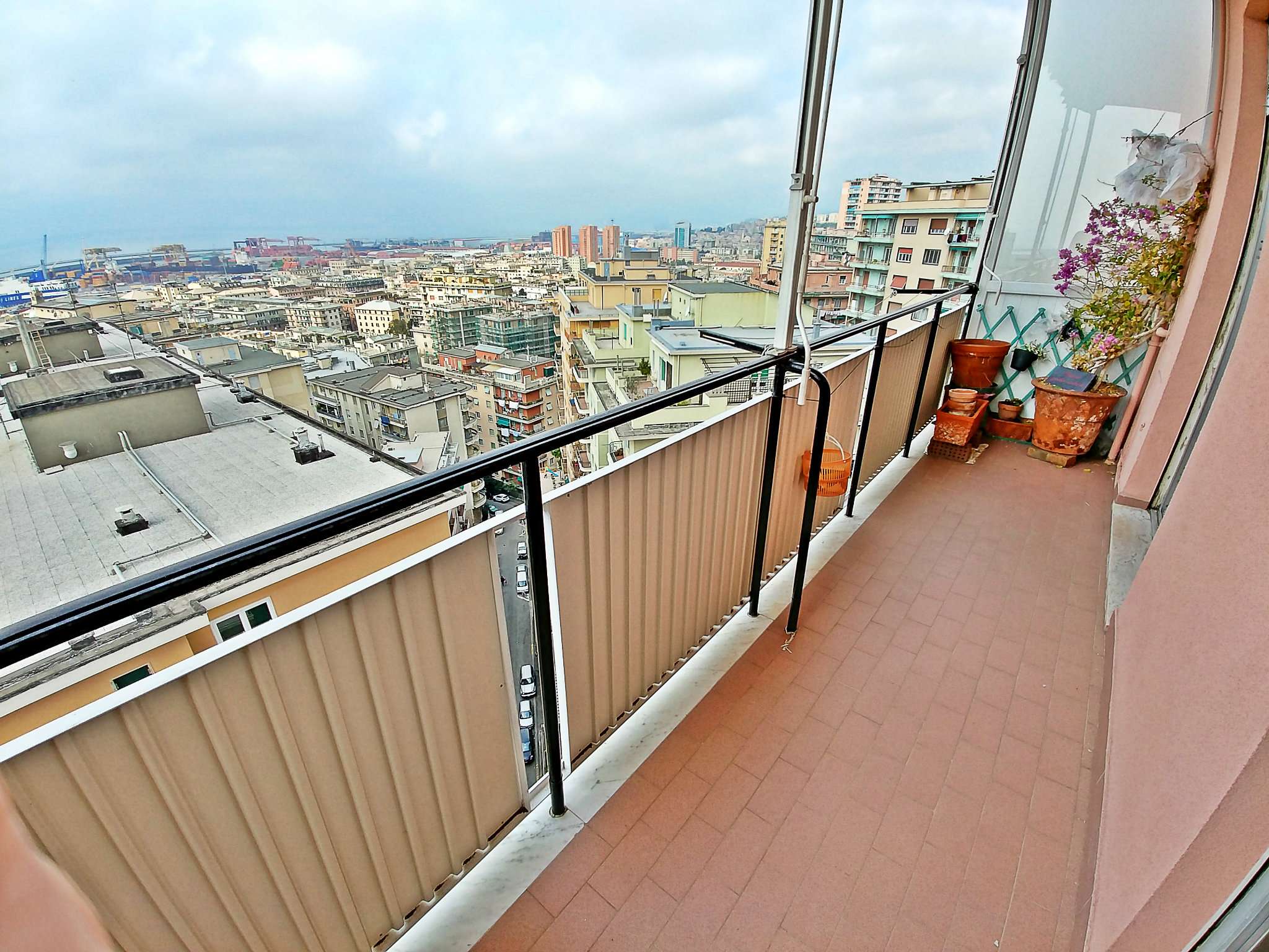 Appartamento GENOVA vendita  SAMPIERDARENA MAGELLANO GDB Immobiliare