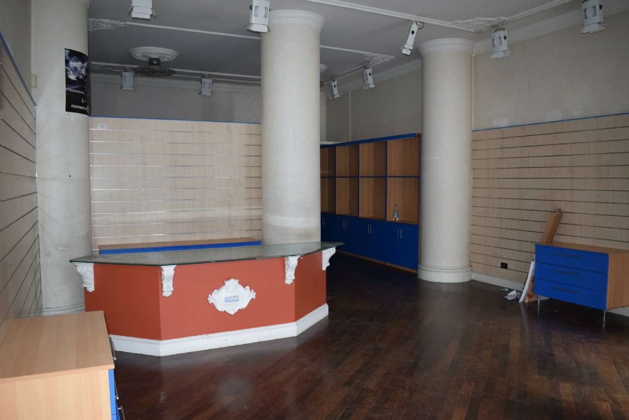 Negozio - Loc.Com. MILANO affitto  FIERA Sempione JPCase srl