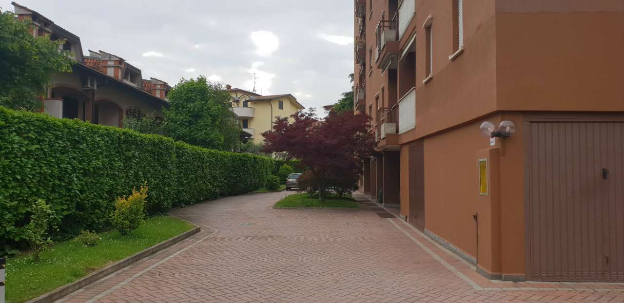 Appartamento CERNUSCO SUL NAVIGLIO affitto   castagnone CASA & AZIENDA