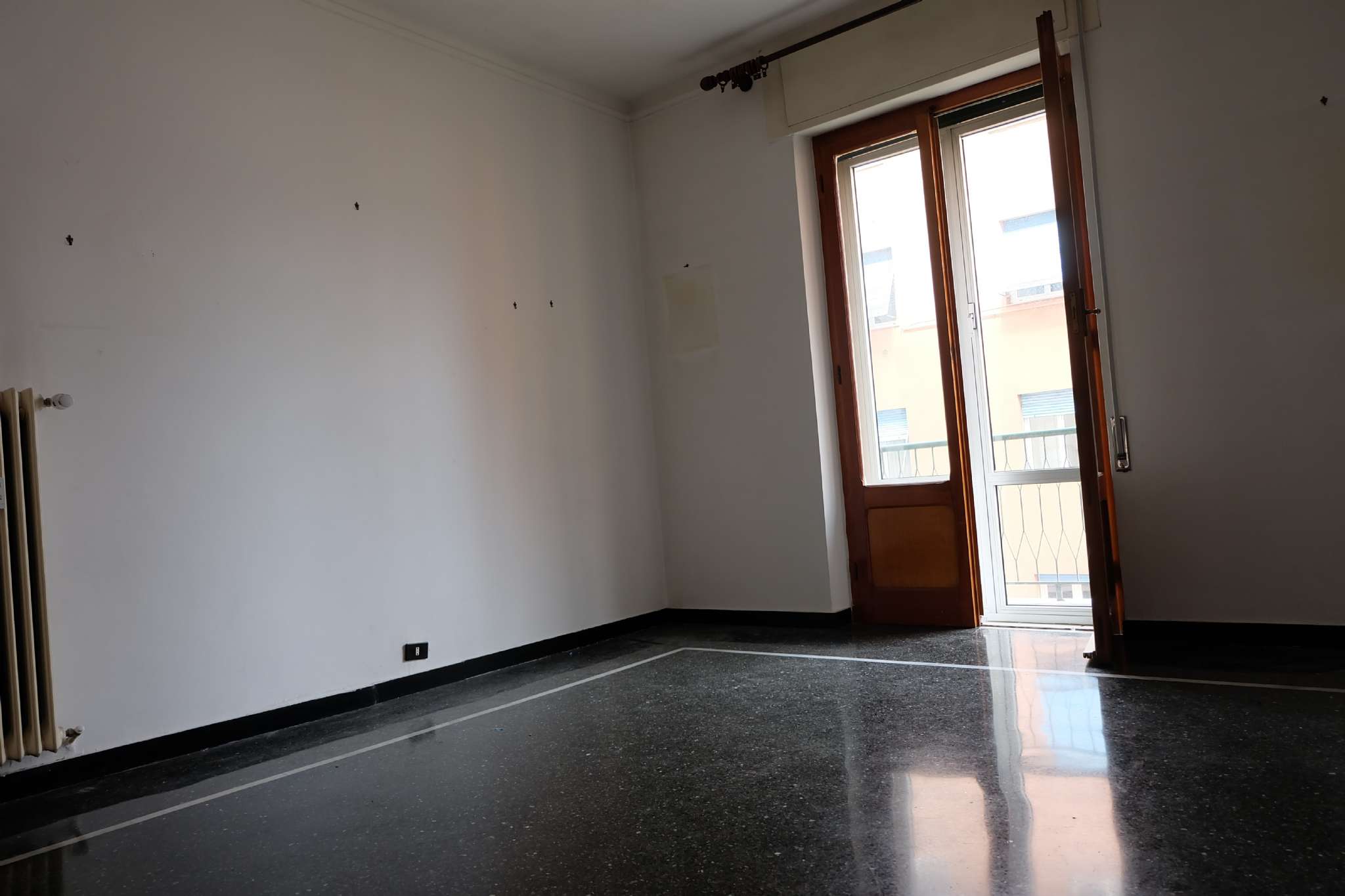 Appartamento GENOVA vendita   Montello Agim Casa