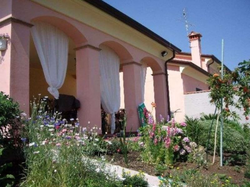 Villa Unifamiliare - Indipendente CASTELNUOVO MAGRA vendita    Luchesini immobiliare