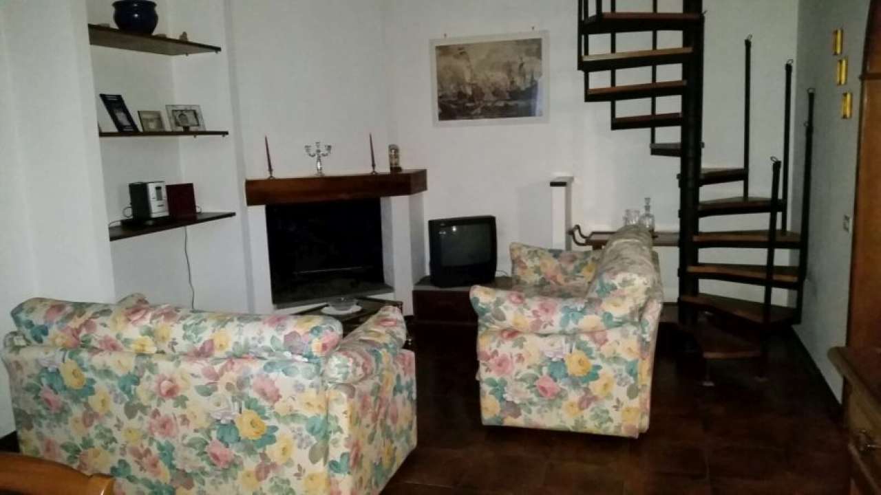 Villa Unifamiliare - Indipendente AMEGLIA vendita    Luchesini immobiliare