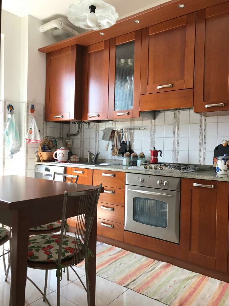 Appartamento LIMBIATE vendita    immobiliare STUDIO CESANO