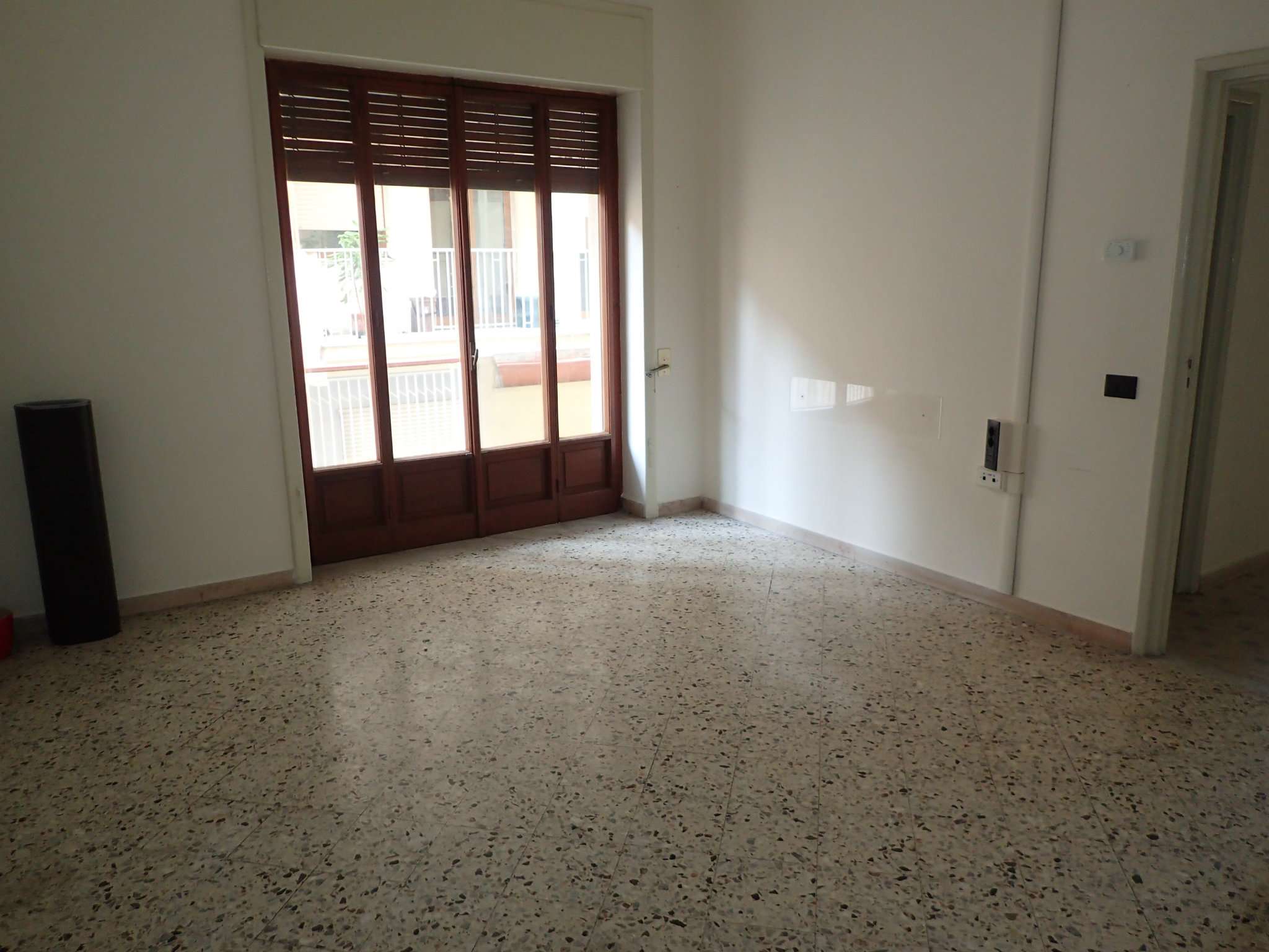 Ufficio - Loc.Com. SALERNO affitto   Sant' Agoastino Studio Cava de Tirreni srl