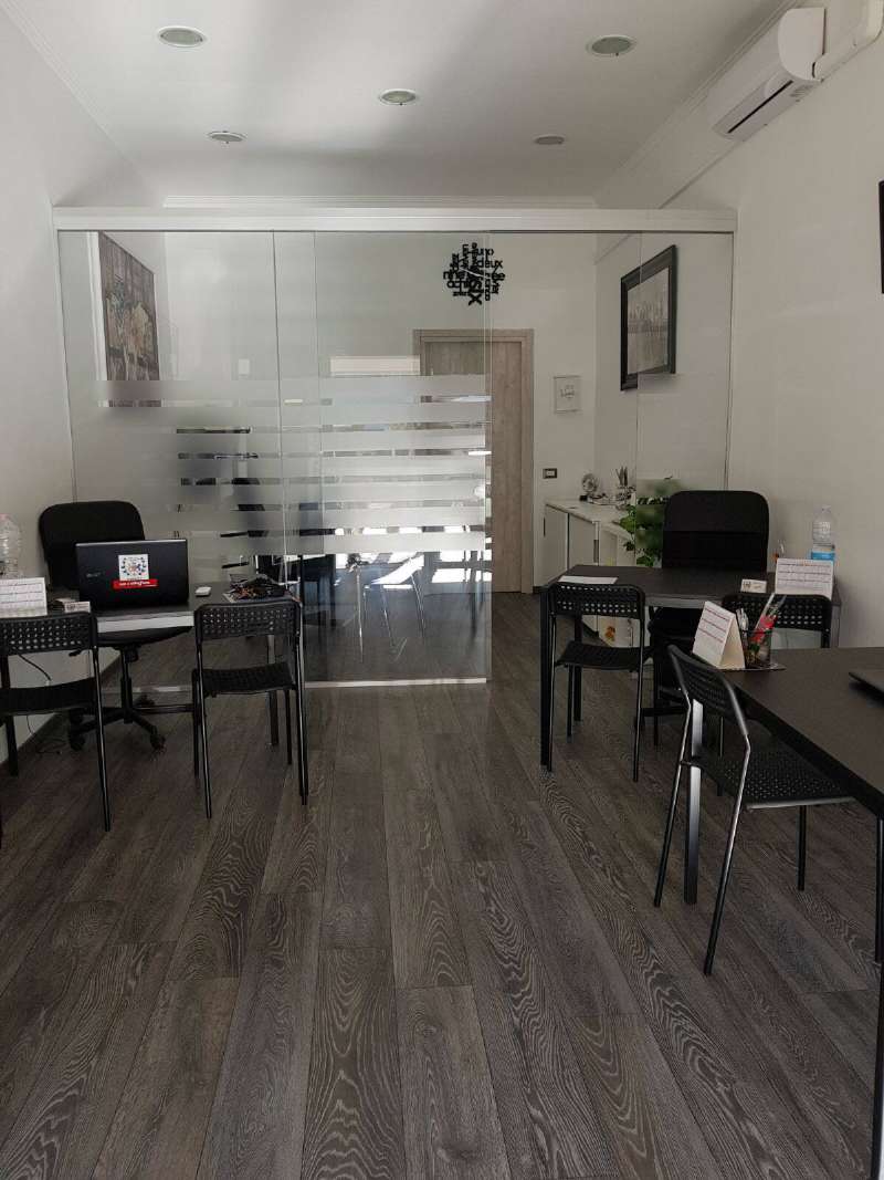 Negozio - Loc.Com. ROMA vendita  TUSCOLANO (VI MUN.) Polia RoyalHouse