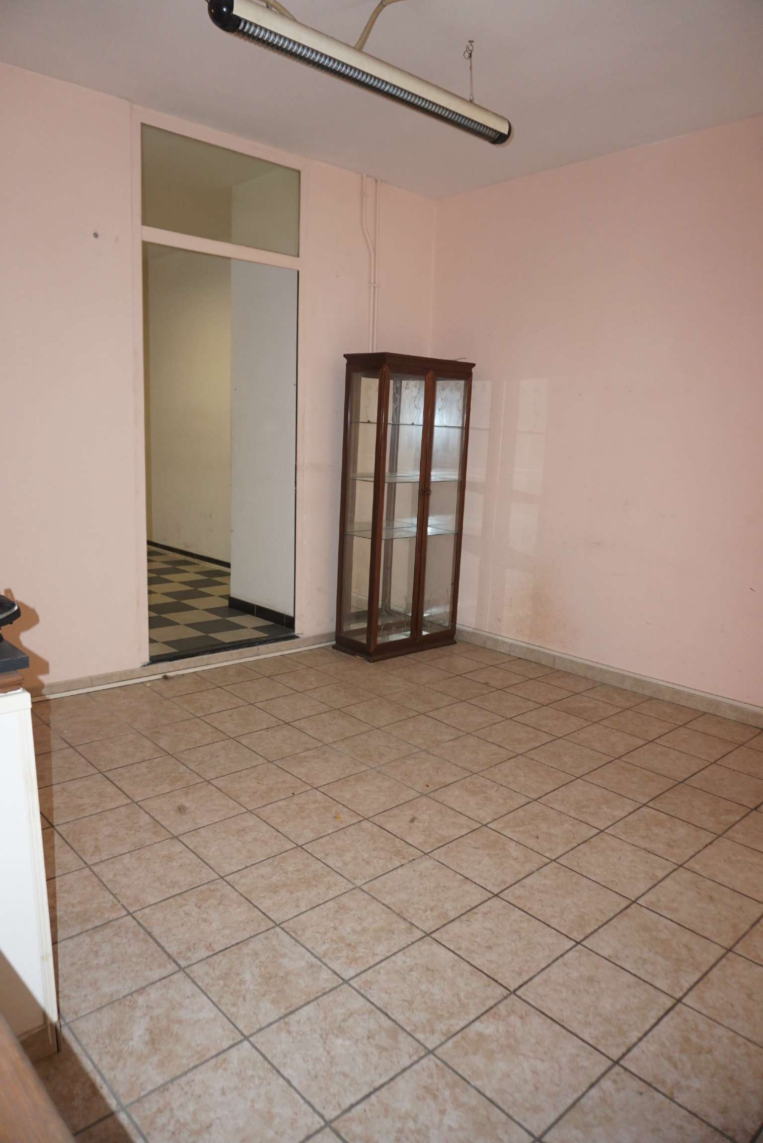Negozio - Loc.Com. ROMA vendita  APPIO LATINO (IX MUN.)  RoyalHouse