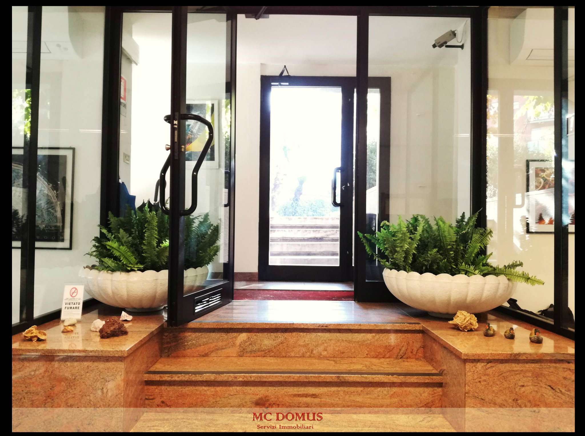 Ufficio - Loc.Com. MILANO vendita  DE ANGELI Santi Nabore e Felice MC DOMUS