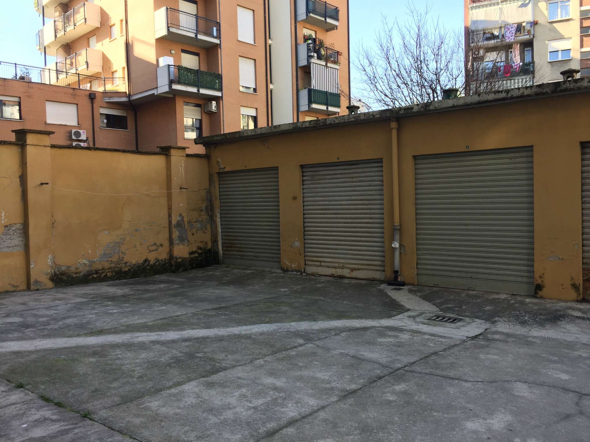 Box auto - Posto auto TORINO vendita  CENISIA  STUDIO IMMOBILIARE FREJUS S.A.S.