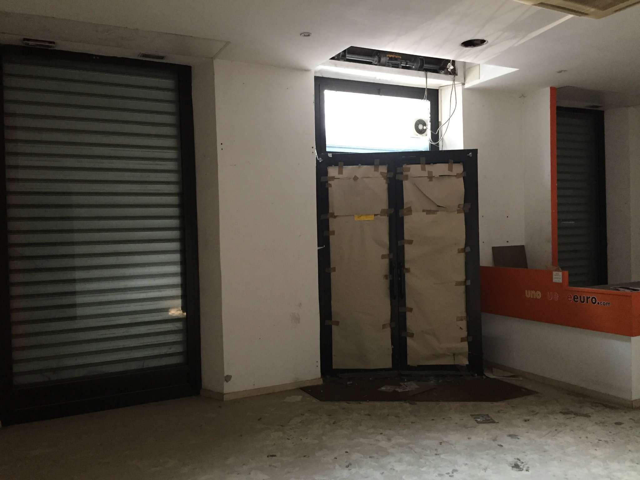 Negozio - Loc.Com. TORINO vendita  CENISIA Peschiera STUDIO IMMOBILIARE FREJUS S.A.S.
