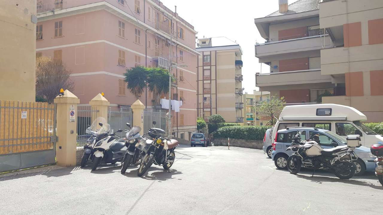  genova vendita quart: borgoratti studio palazzo sas